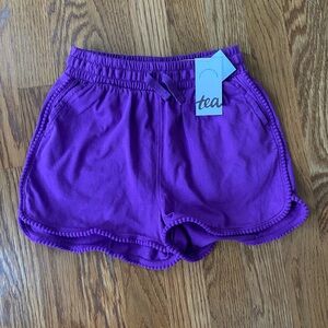 Tea Collection Size 7 Pom Shorts. NWT